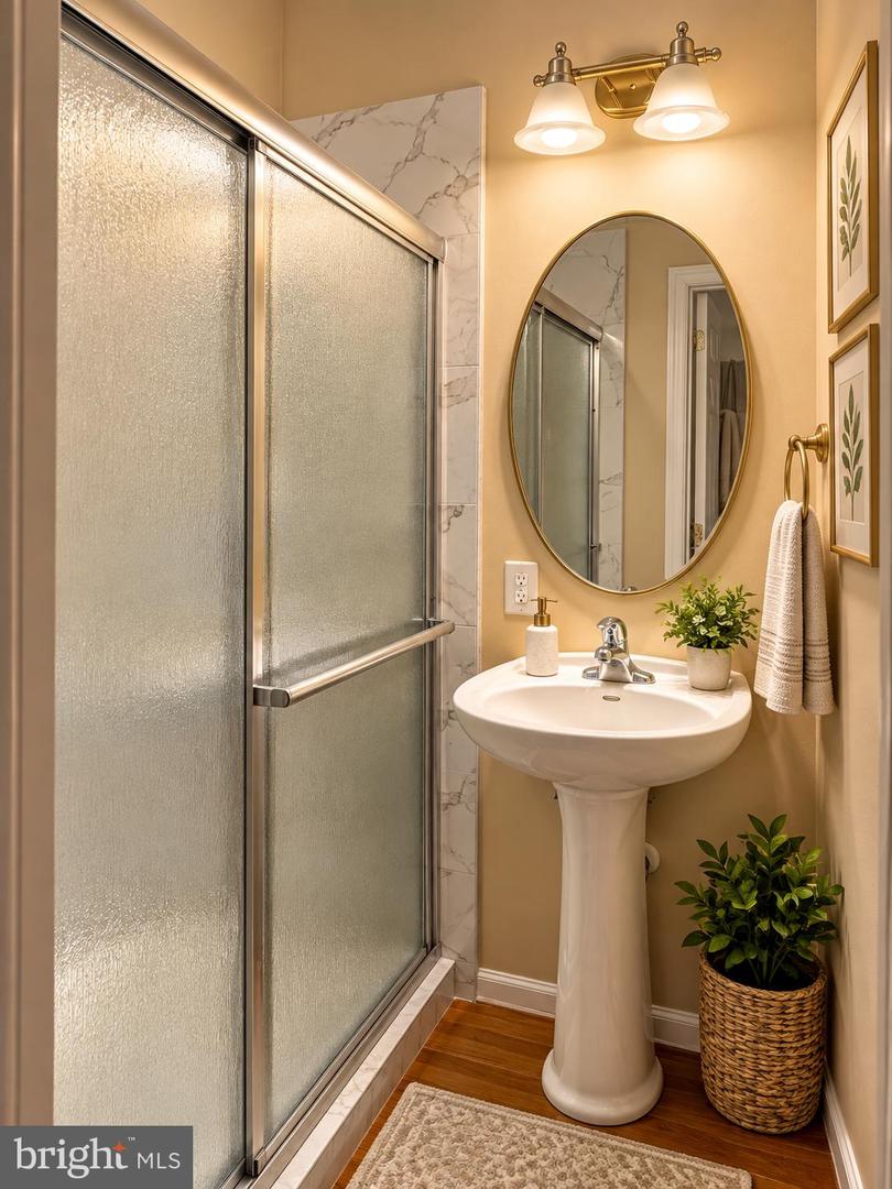 41751 Experience Way Property Photo 8