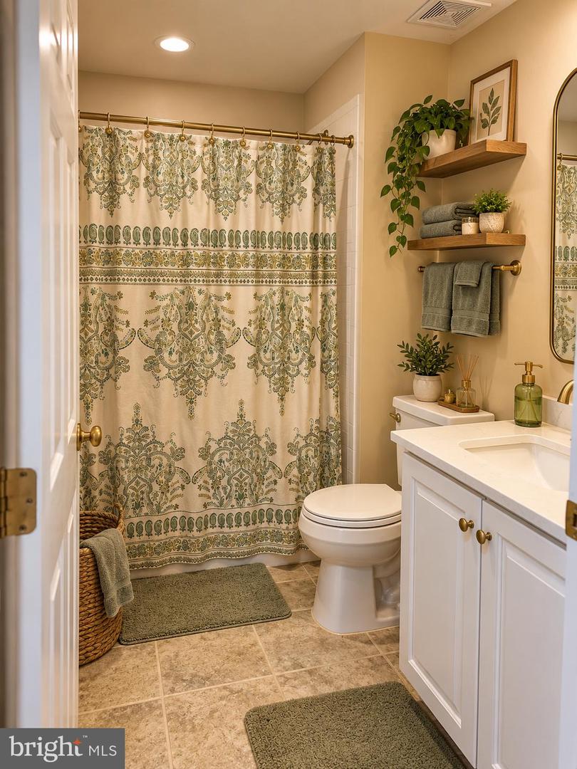 41751 Experience Way Property Photo 19