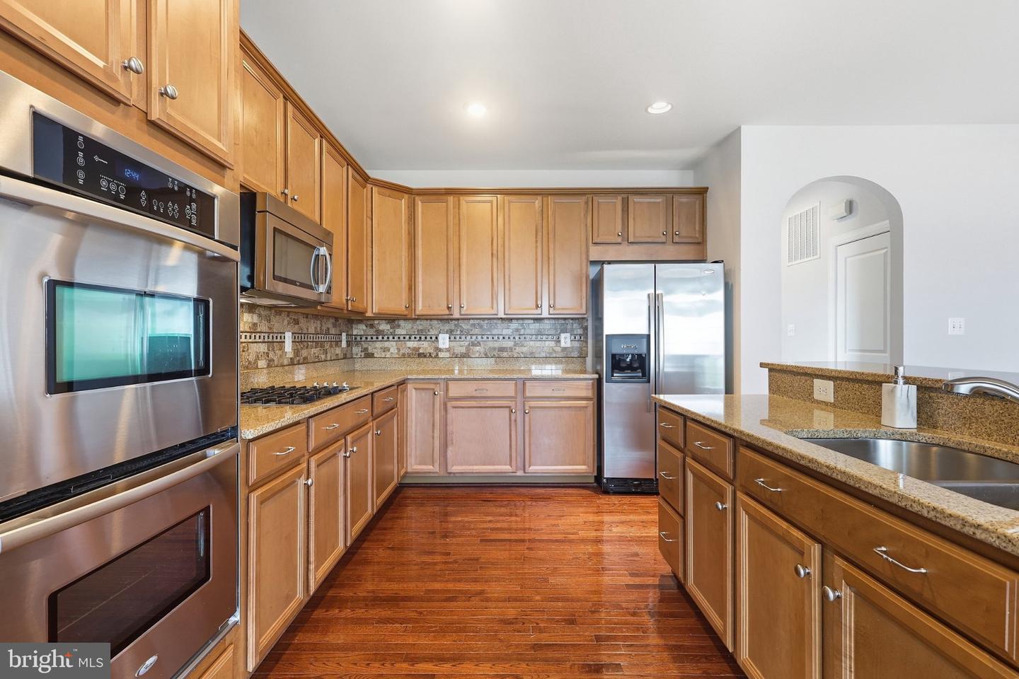 24958 Ashgarten Dr Property Photo 15