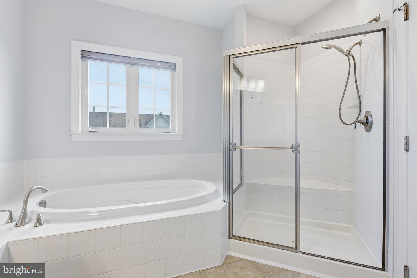 24958 Ashgarten Dr Property Photo 23