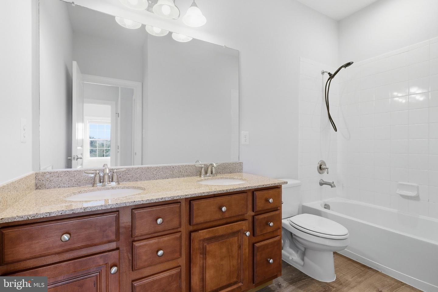 24958 Ashgarten Dr Property Photo 26