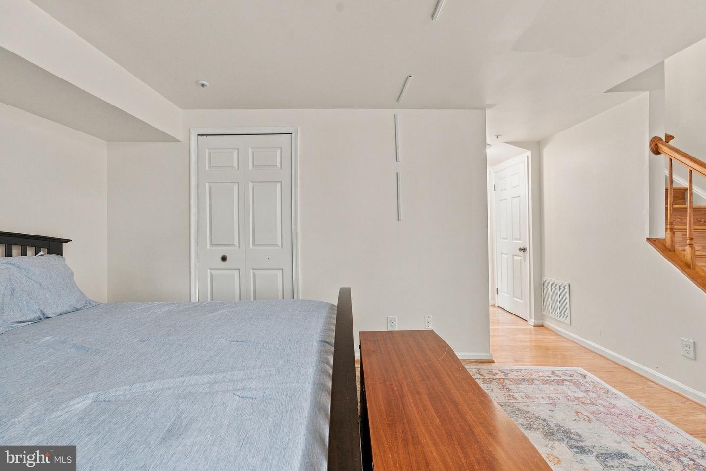 20105 Crew Sq Property Photo 52