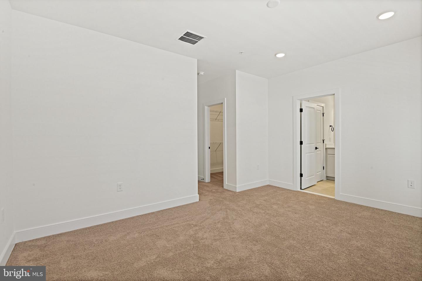 20064 Coral Wind Ter Property Photo 9