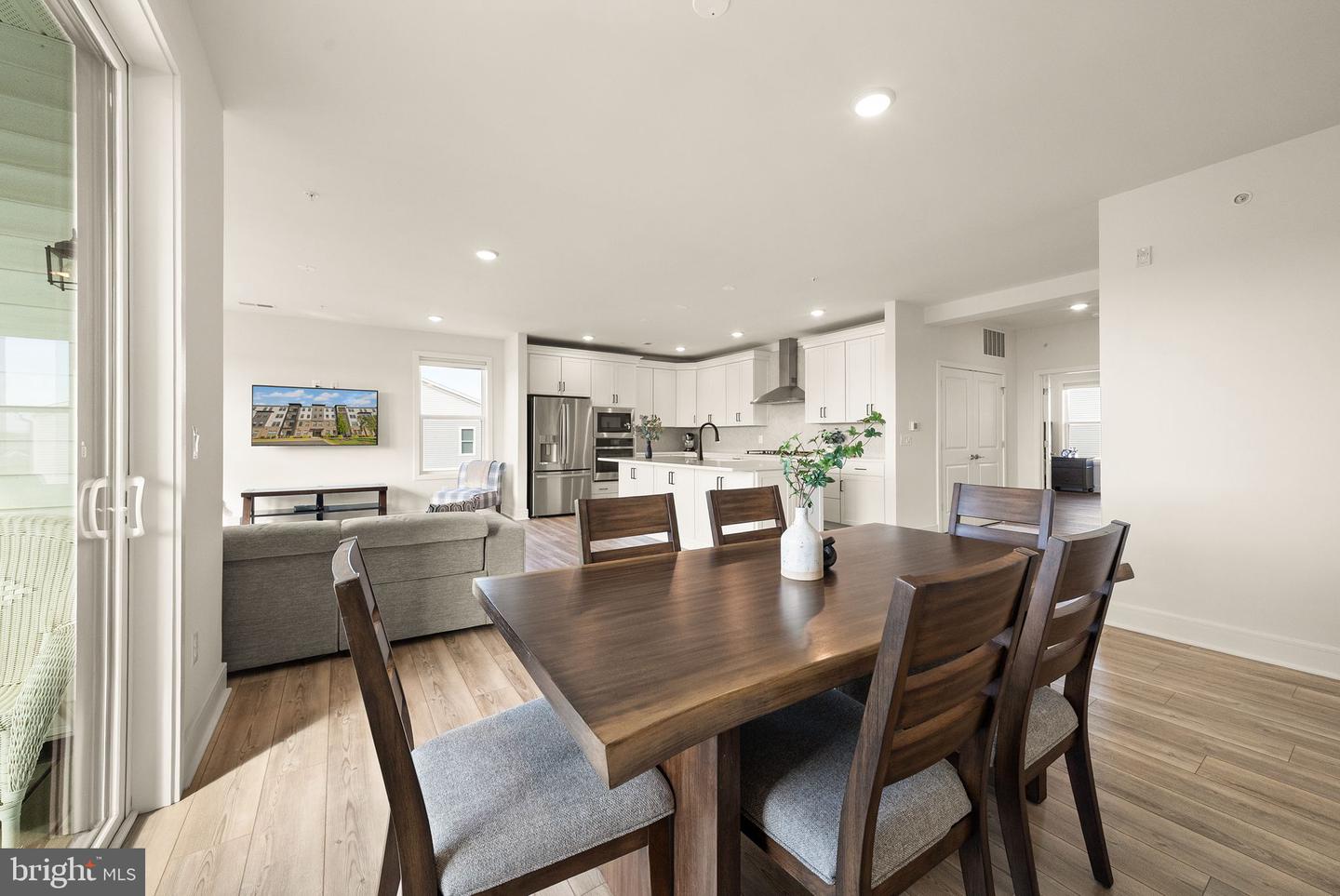 42874 Firefly Sonata Ter #409 Property Photo 12