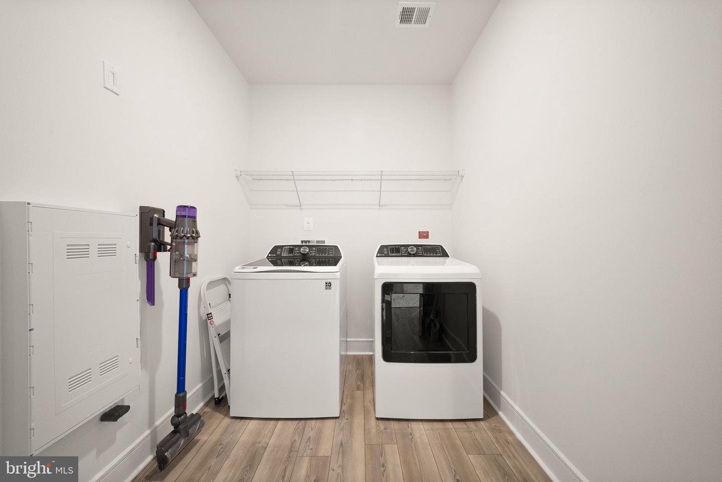 42874 Firefly Sonata Ter #409 Property Photo 42