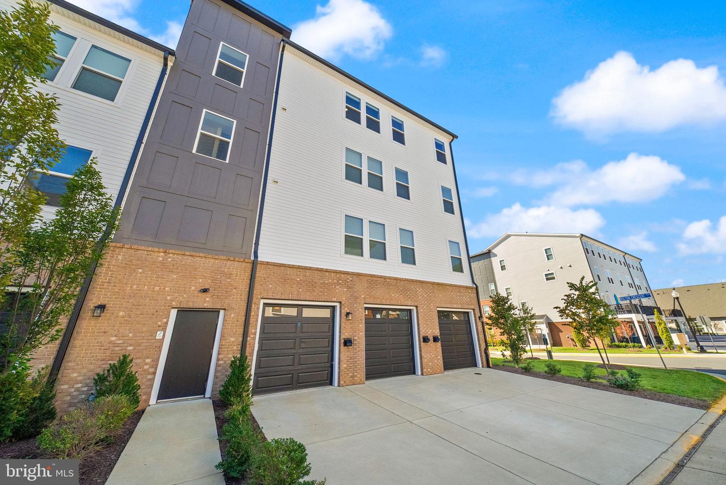 42874 Firefly Sonata Ter #409 Property Photo 49