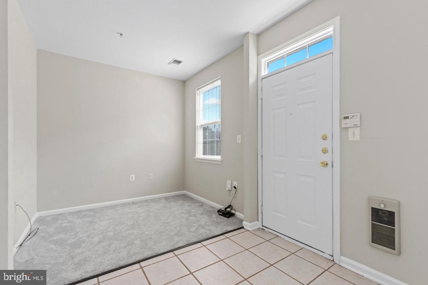 21844 Kelsey Sq Property Photo 5