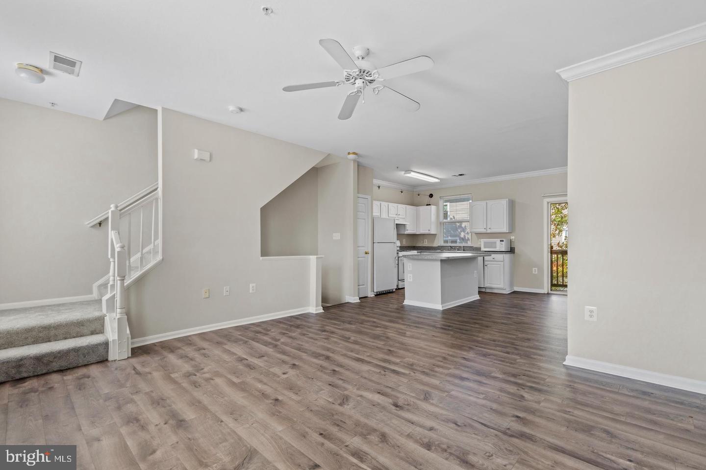 21844 Kelsey Sq Property Photo 15