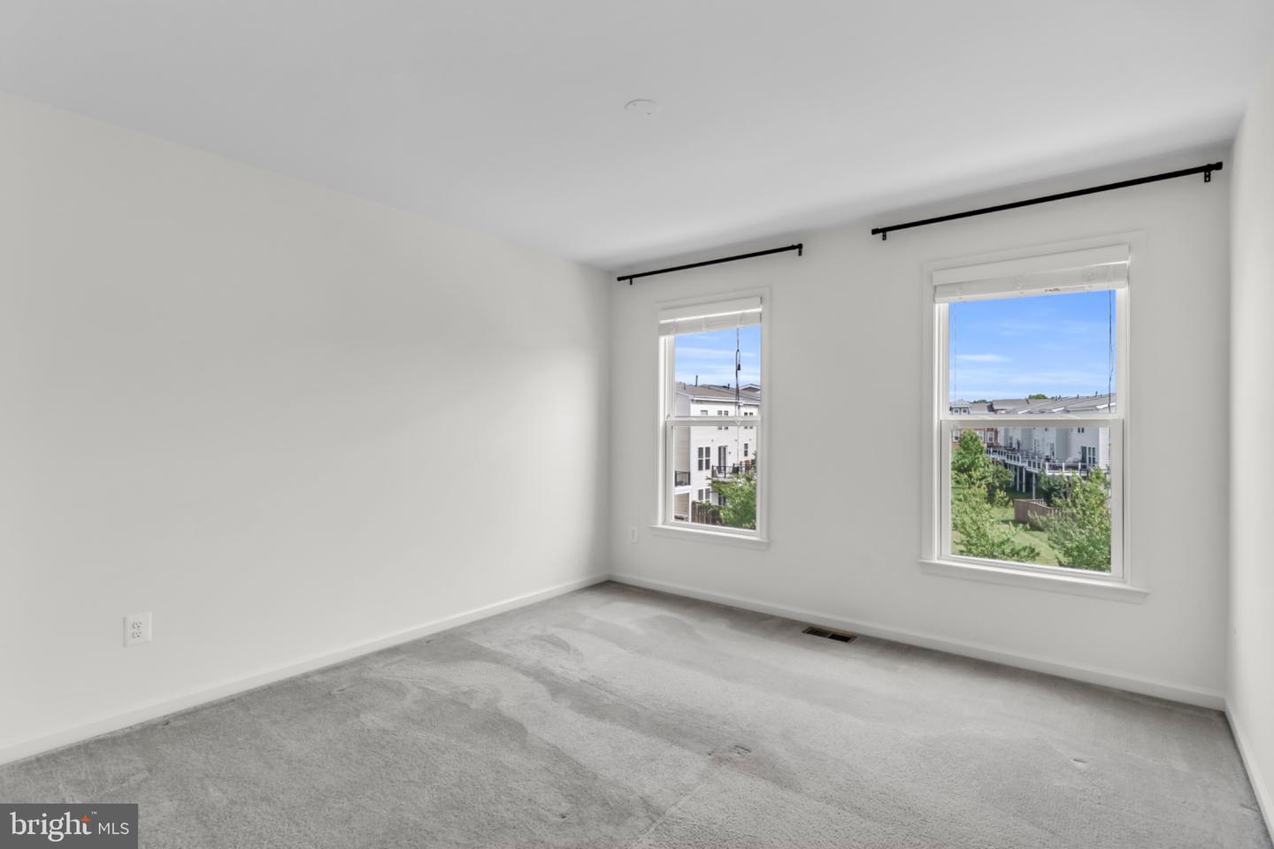 42279 Fox Tracks Ter Property Photo 29