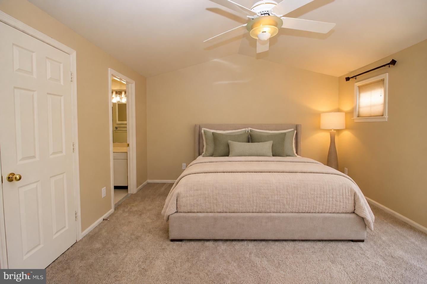 21161 Crocus Ter Property Photo 10