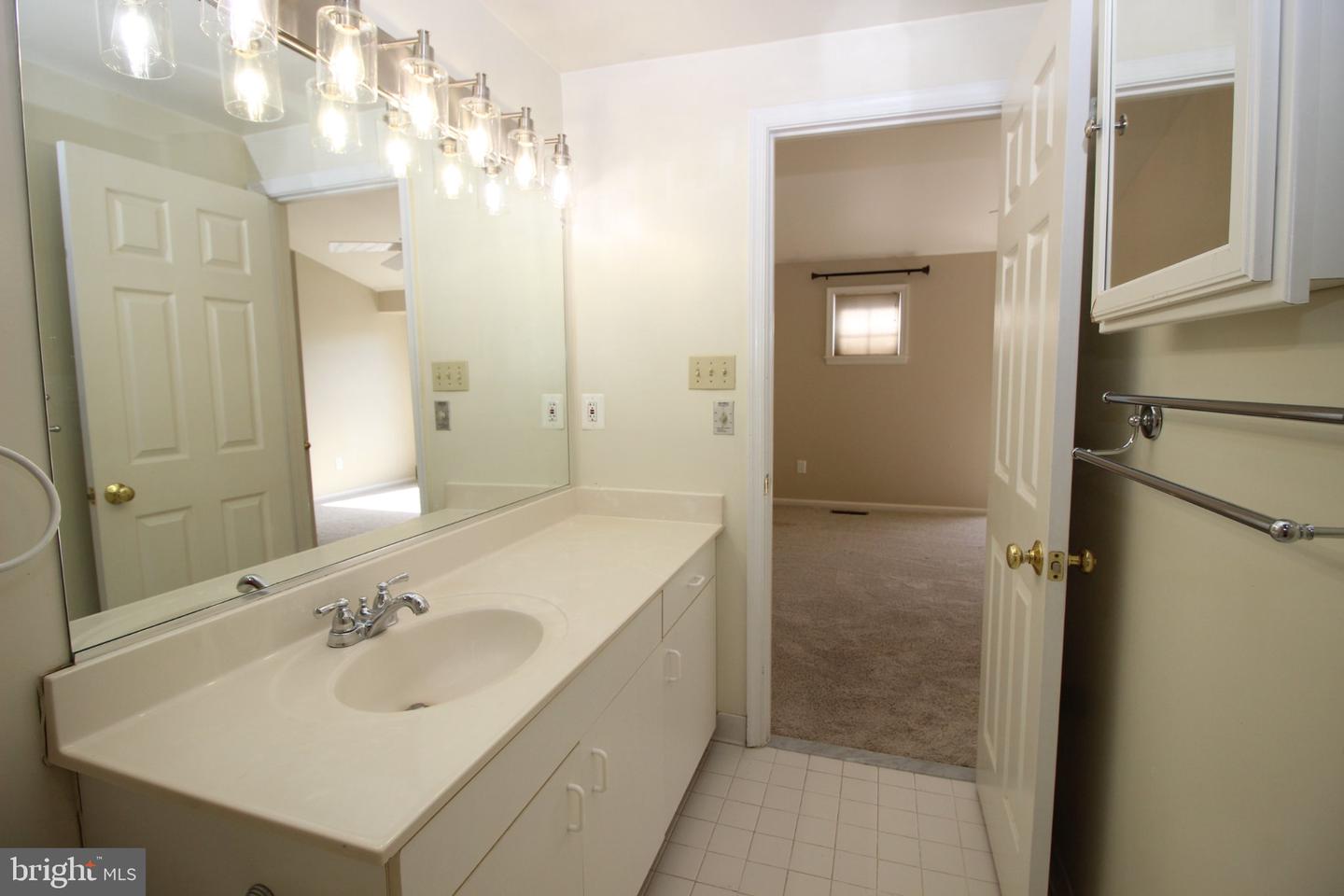 21161 Crocus Ter Property Photo 13