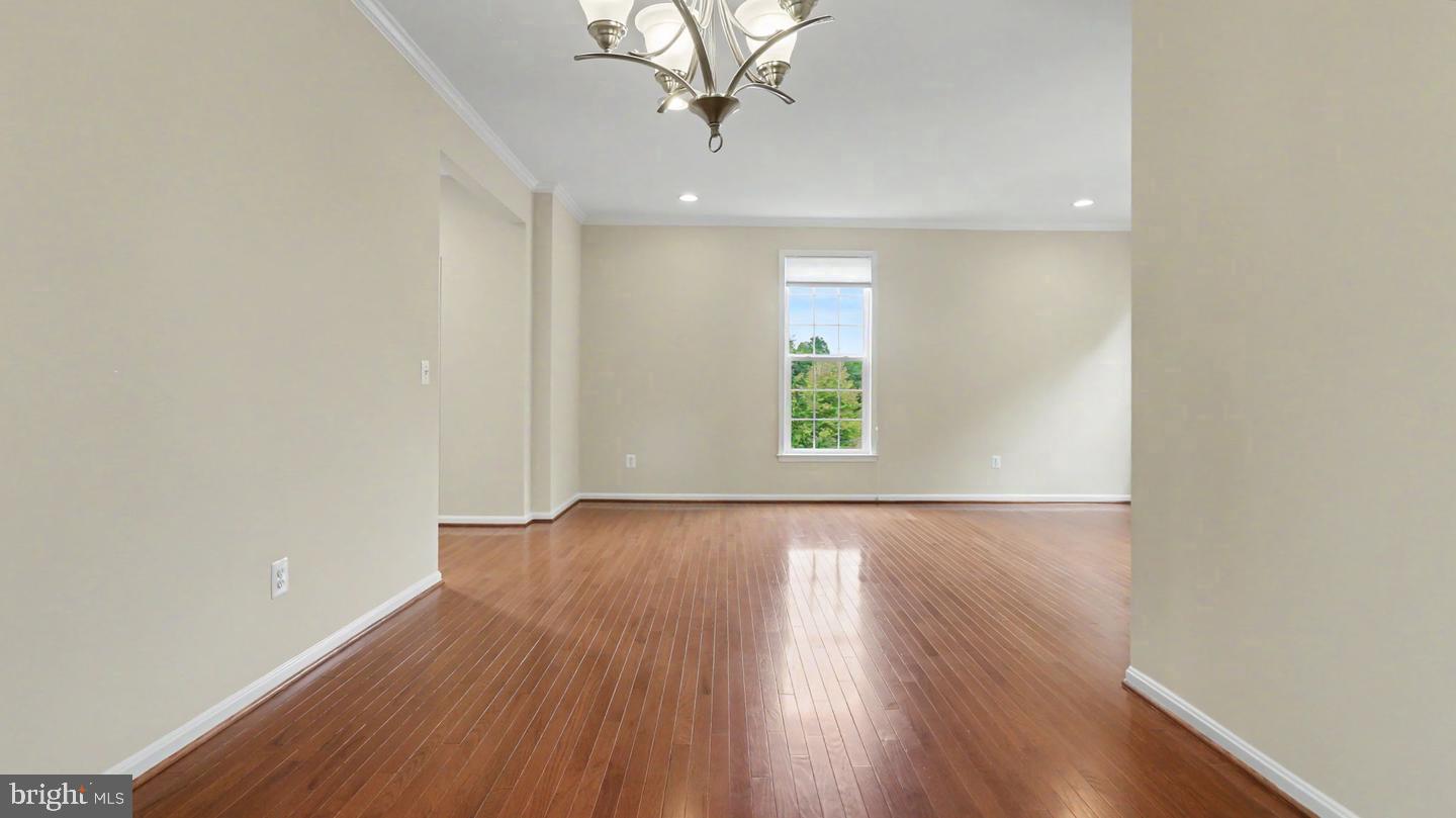 42371 Trellis Sq Property Photo 22