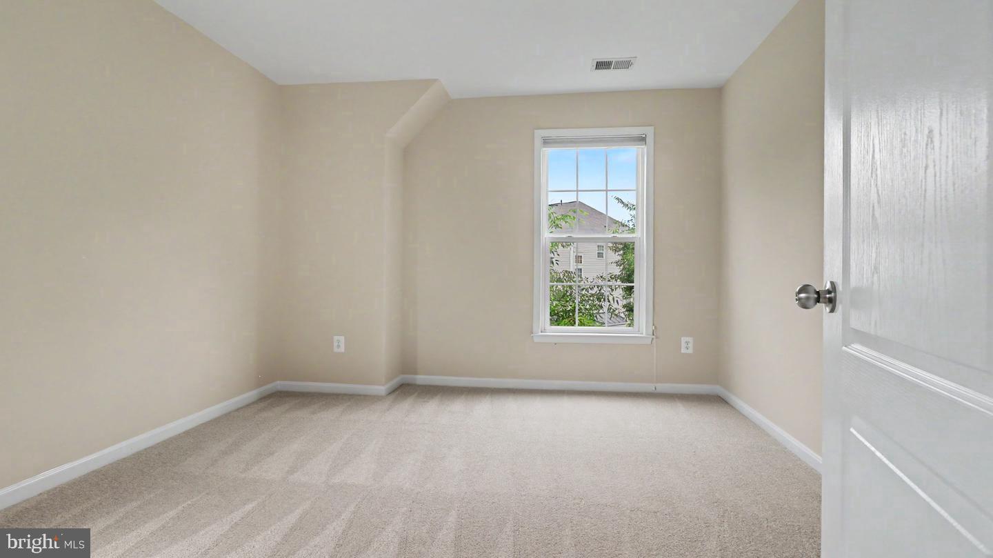 42371 Trellis Sq Property Photo 50