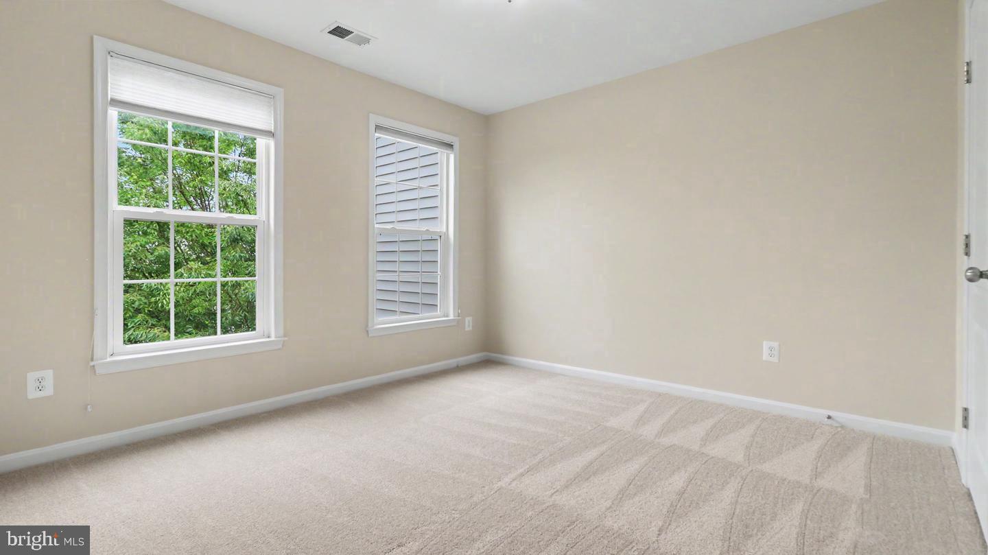 42371 Trellis Sq Property Photo 52
