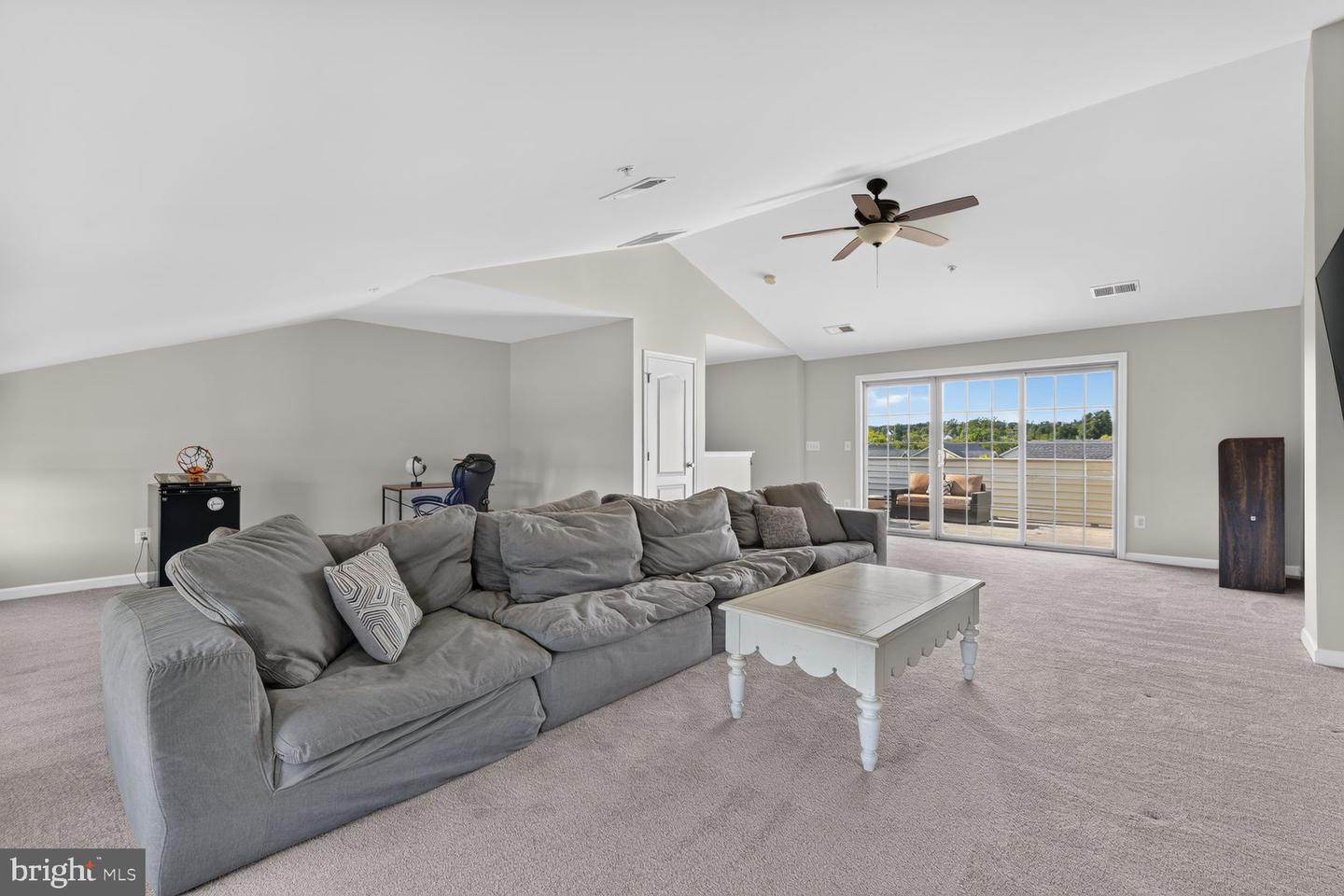 43123 Kendrick Sq Property Photo 19