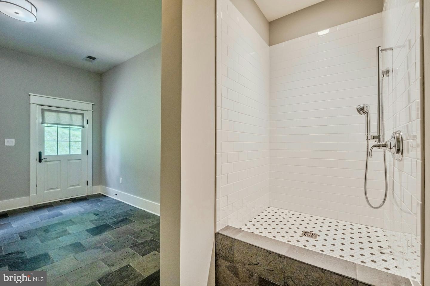 41531 Southpaw Pl Property Photo 63