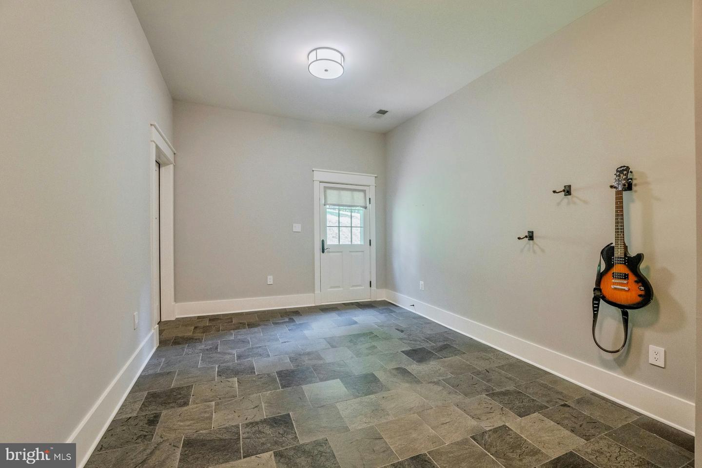 41531 Southpaw Pl Property Photo 64