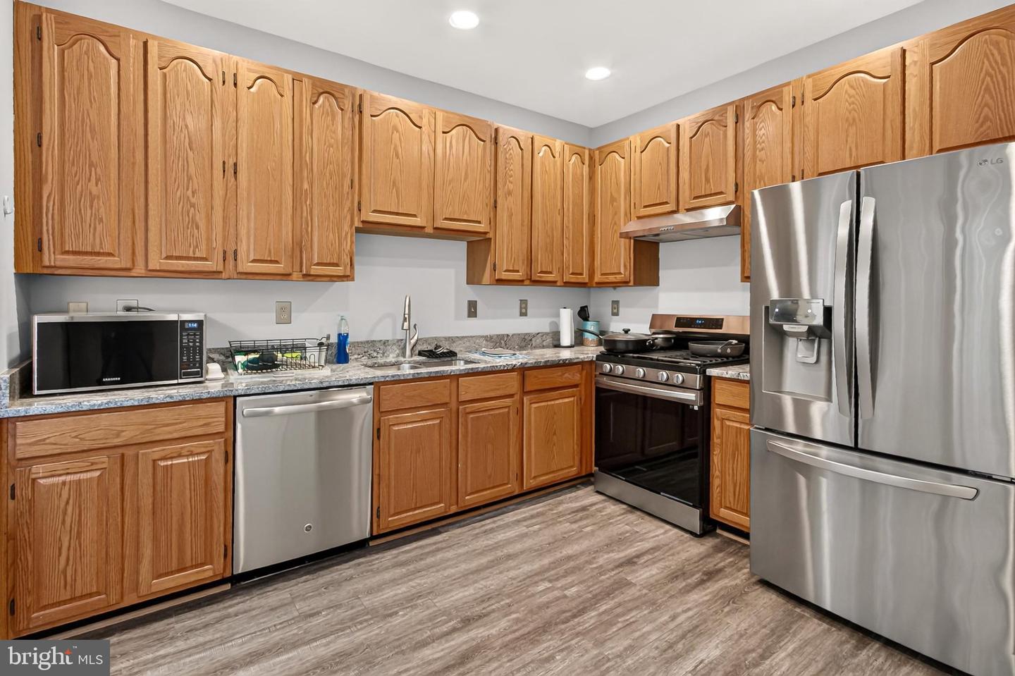 47582 Comer Sq Property Photo 12