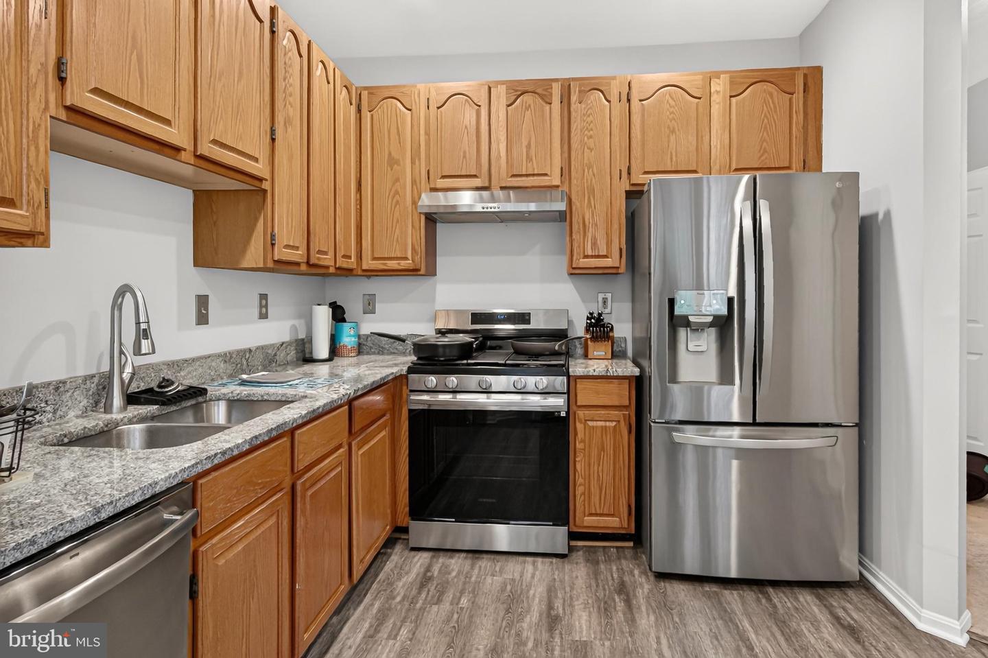 47582 Comer Sq Property Photo 13