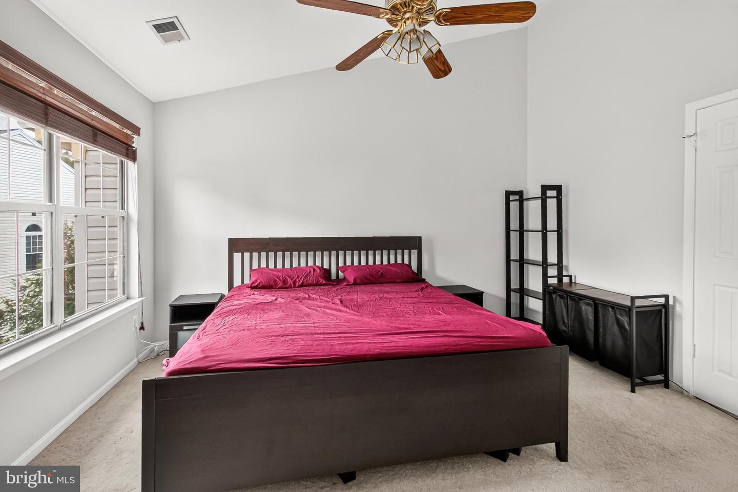47582 Comer Sq Property Photo 20