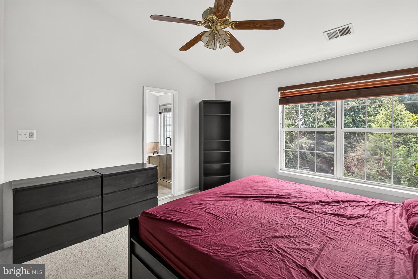 47582 Comer Sq Property Photo 21