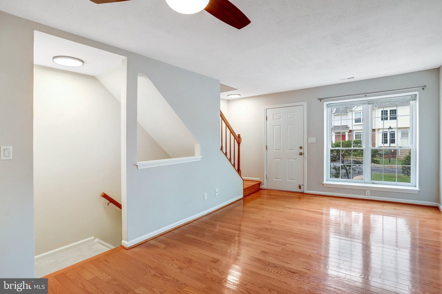 46775 Macaw Sq Property Photo 9