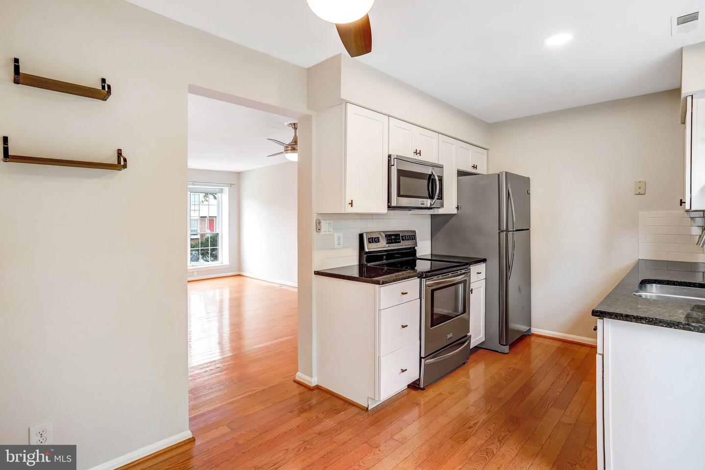 46775 Macaw Sq Property Photo 22