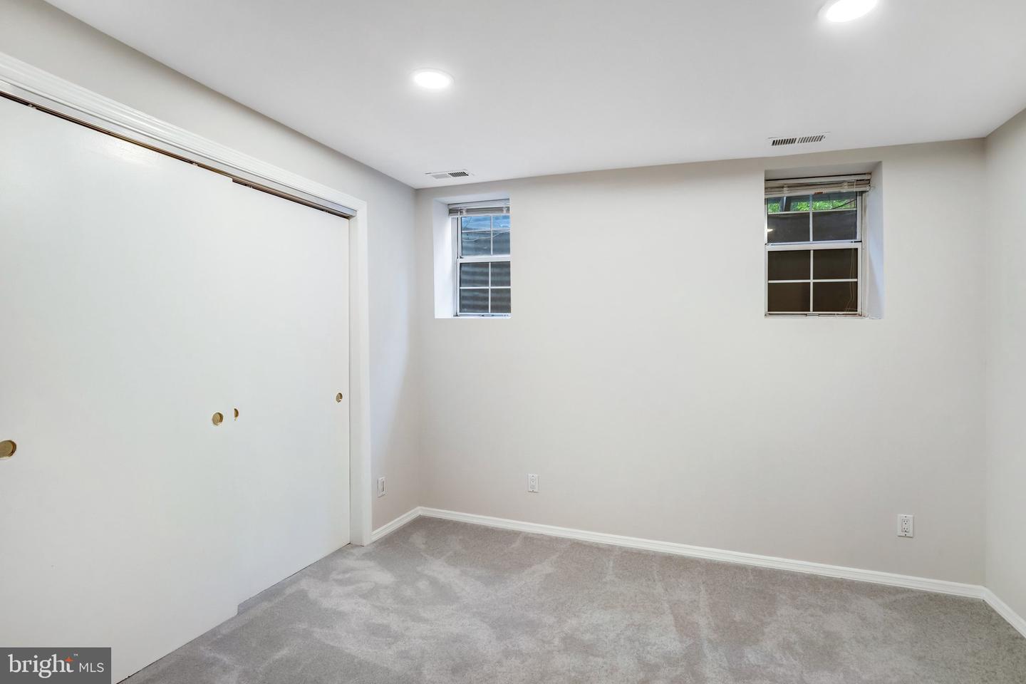 46775 Macaw Sq Property Photo 37