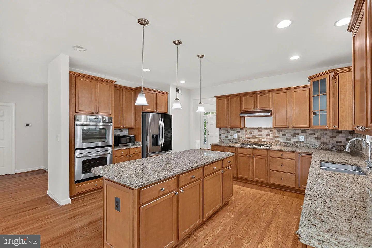 41716 Deer Grass Ter Property Photo 19