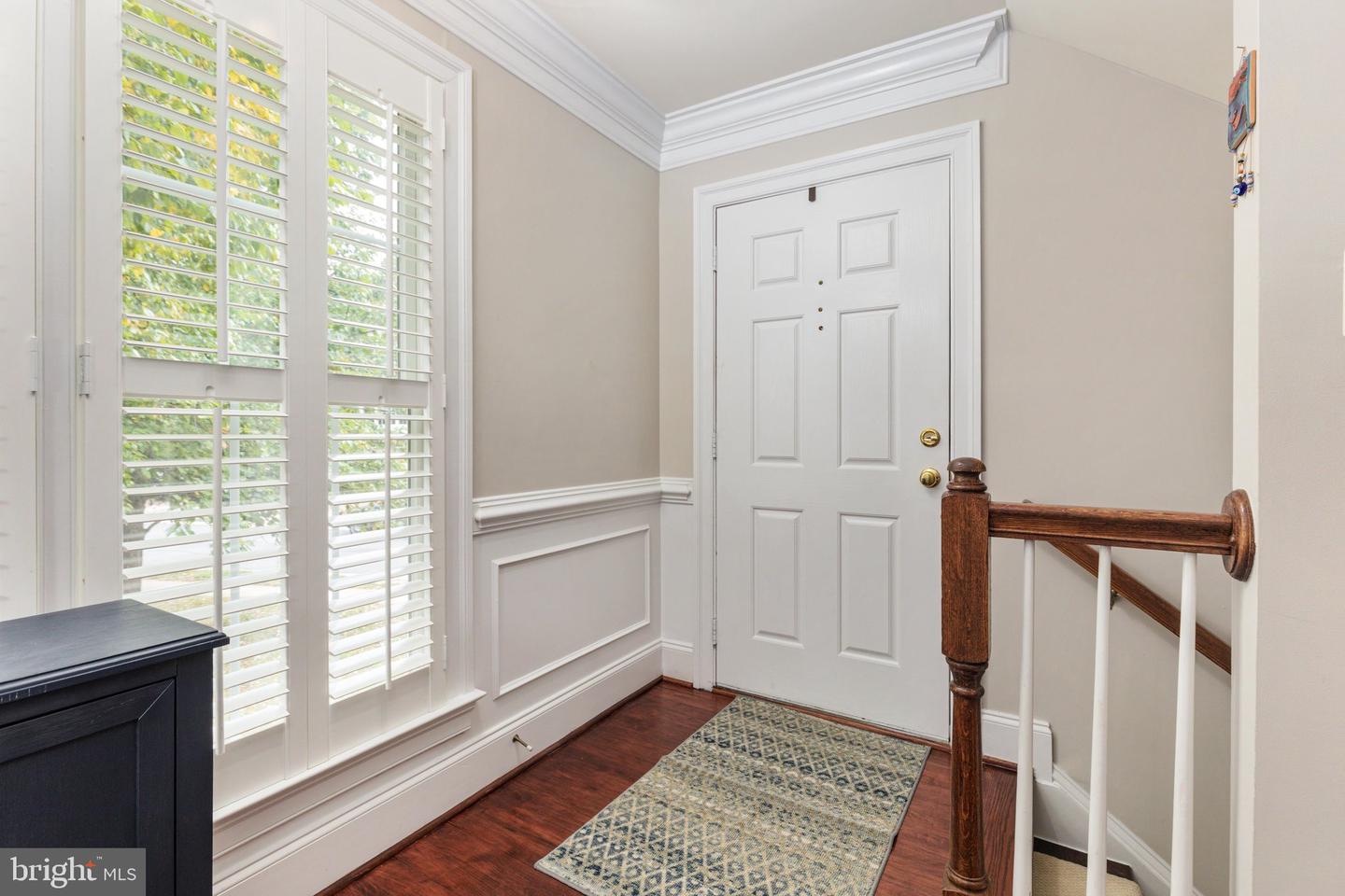 43682 Lees Mill Sq Property Photo 3