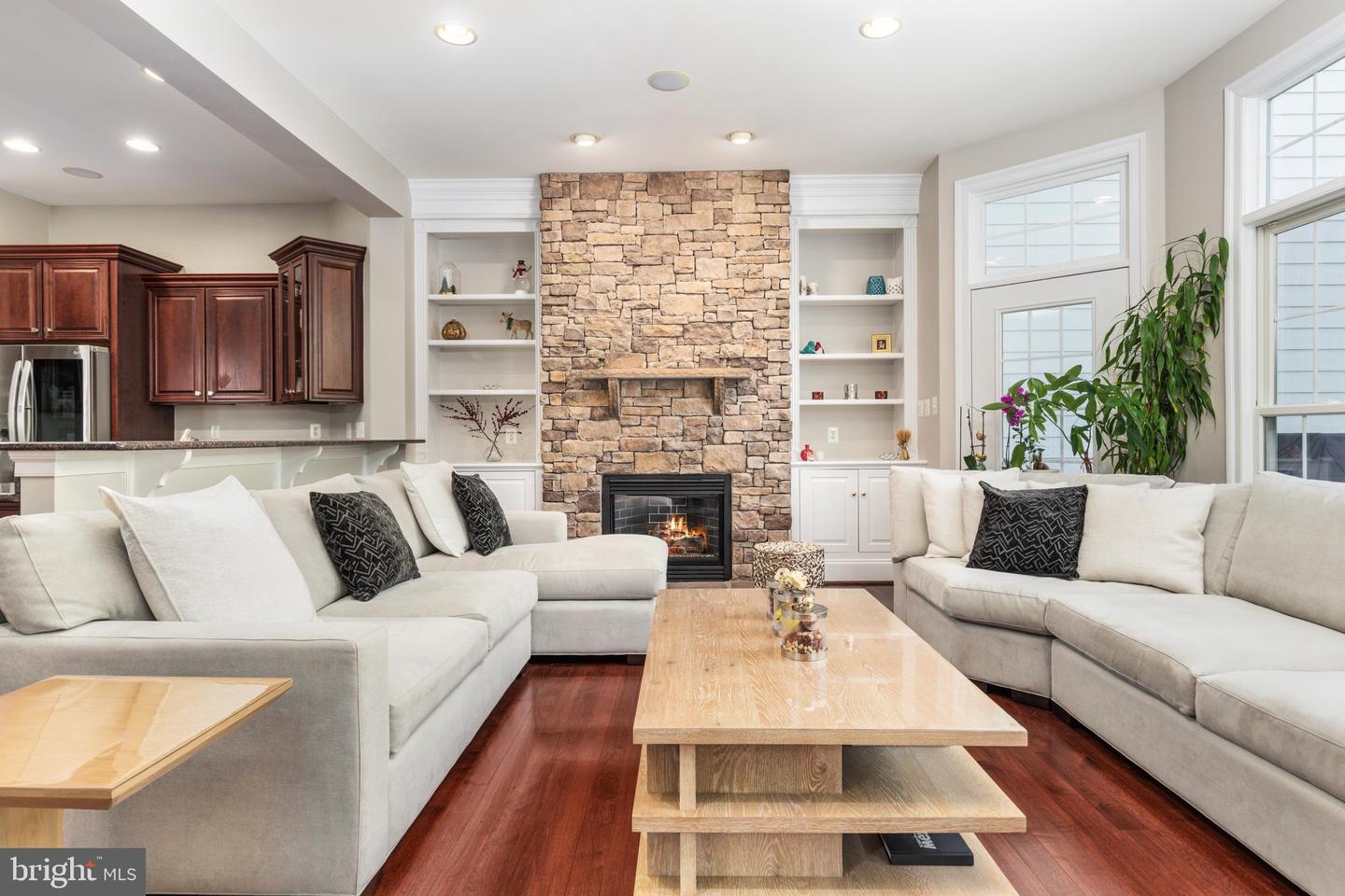 43682 Lees Mill Sq Property Photo 13