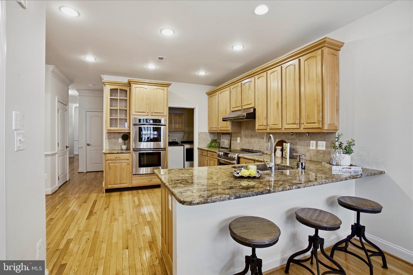 20135 Valhalla Sq Property Photo 13