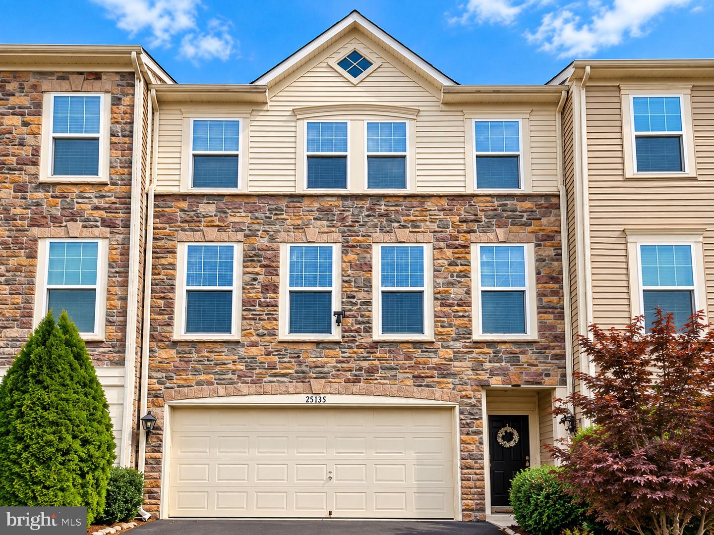 25135 HIMALAYAS TER Property Photo 1
