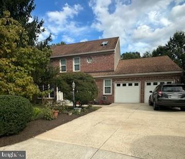 215 HEATHER GLEN RD Property Photo 1