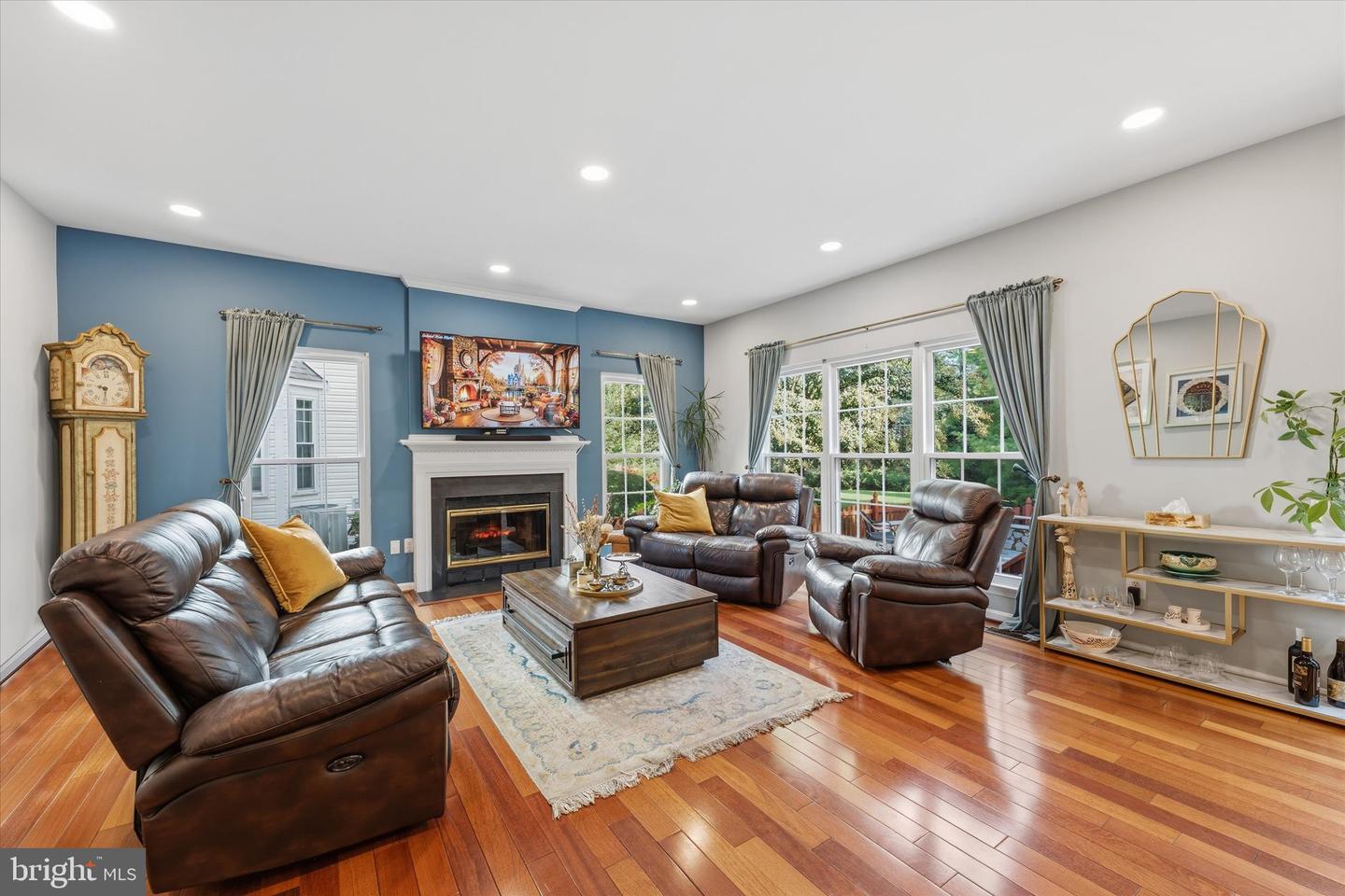 44144 Merrywood Ct Property Photo 12