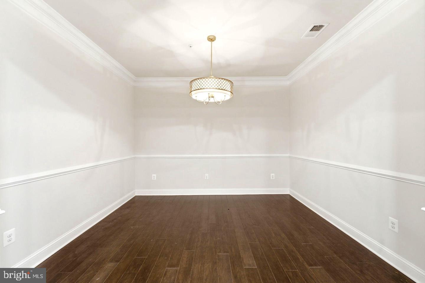 21007 Rocky Knoll Sq #205 Property Photo 31