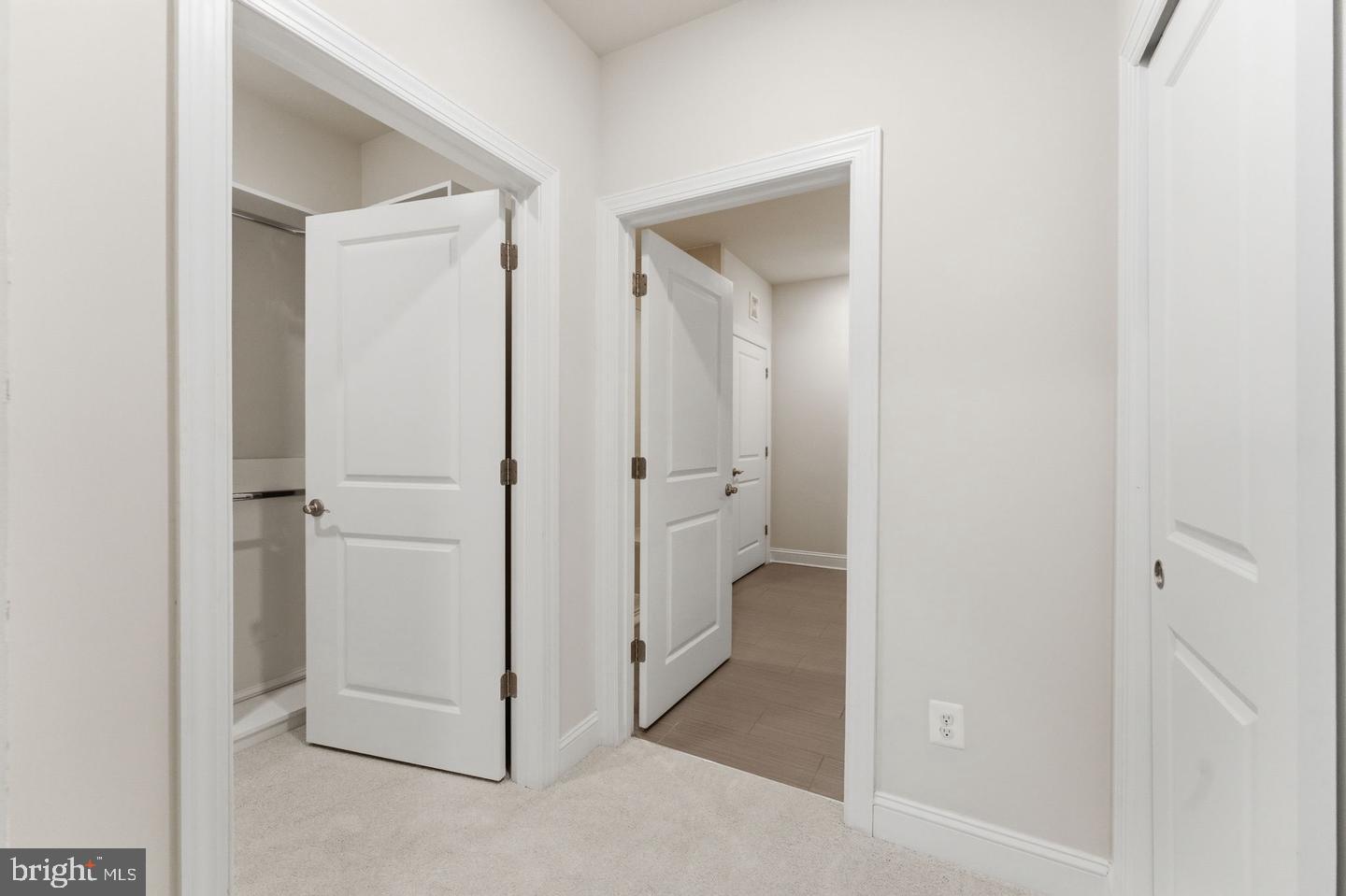 21007 Rocky Knoll Sq #205 Property Photo 36