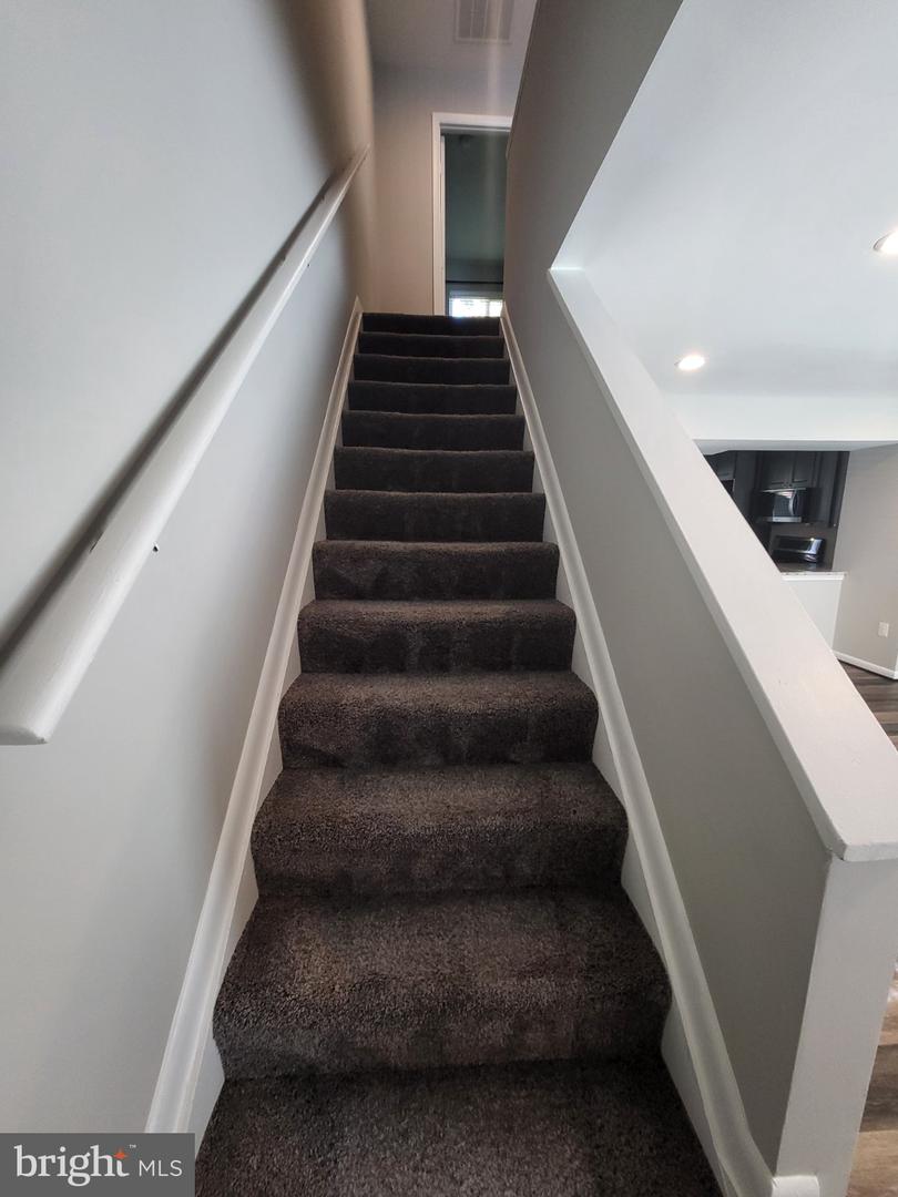 26 Sugarland Square Ct Property Photo 6
