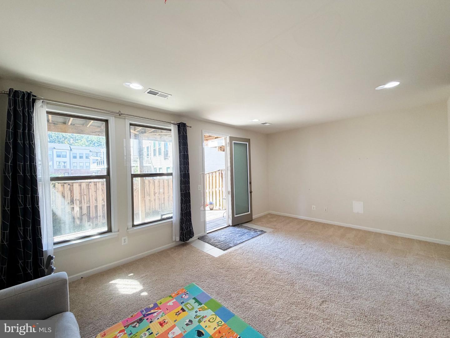 42369 Alder Forest Ter Property Photo 6