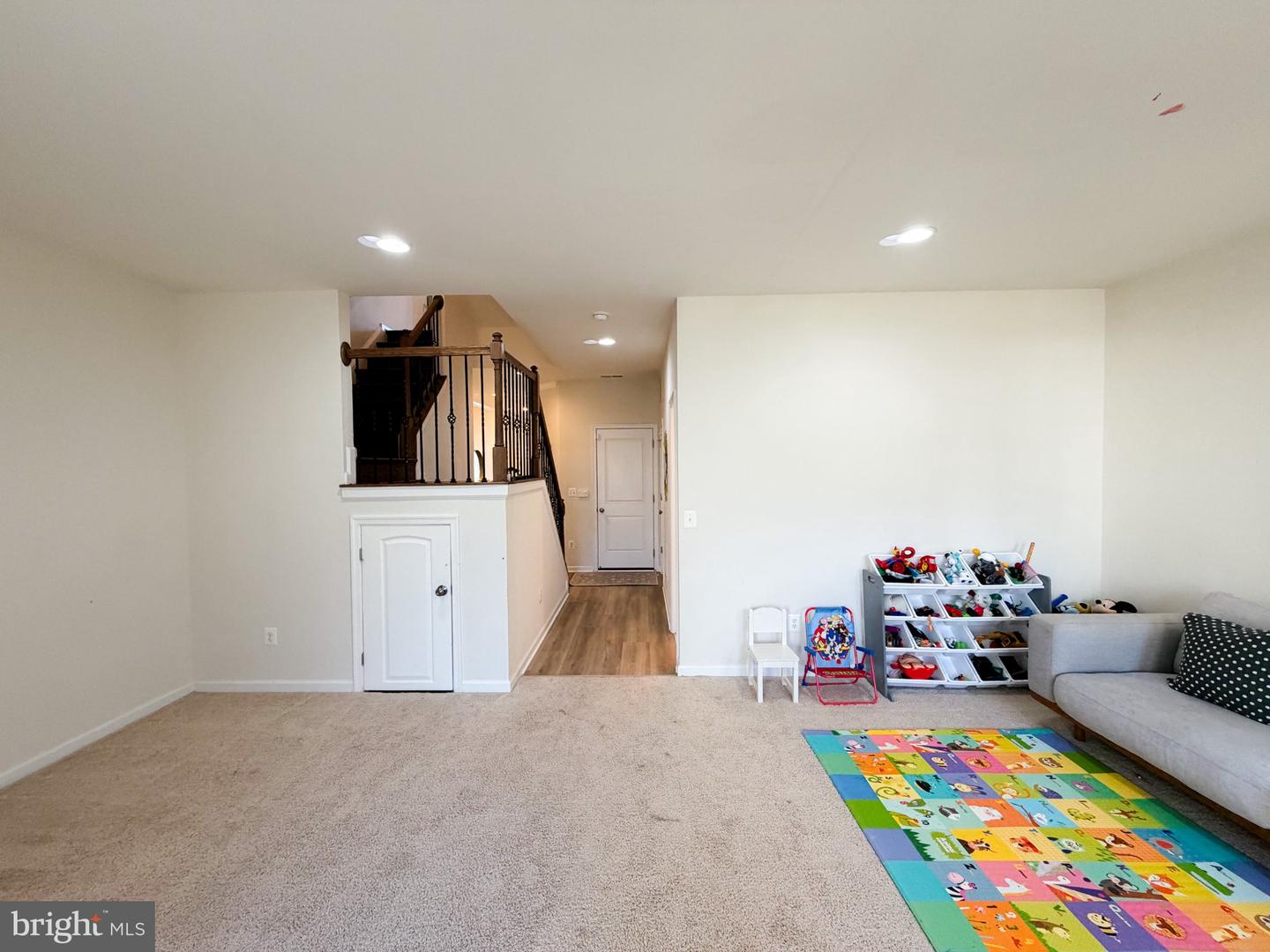 42369 Alder Forest Ter Property Photo 7