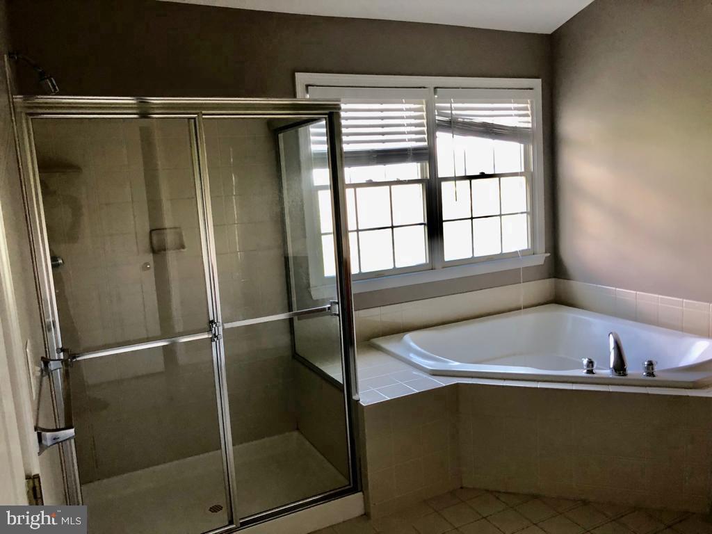 20084 Boxwood Pl Property Photo 13