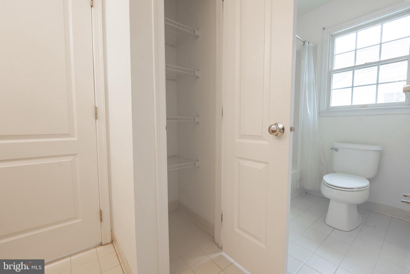 43165 Valiant Dr Property Photo 12