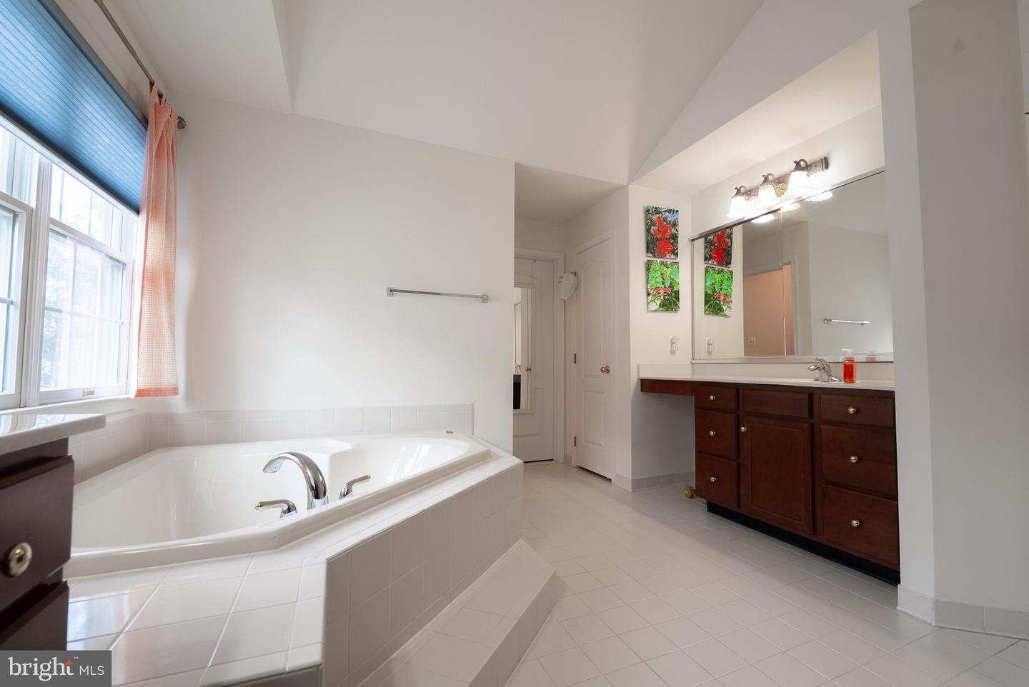 43165 Valiant Dr Property Photo 65