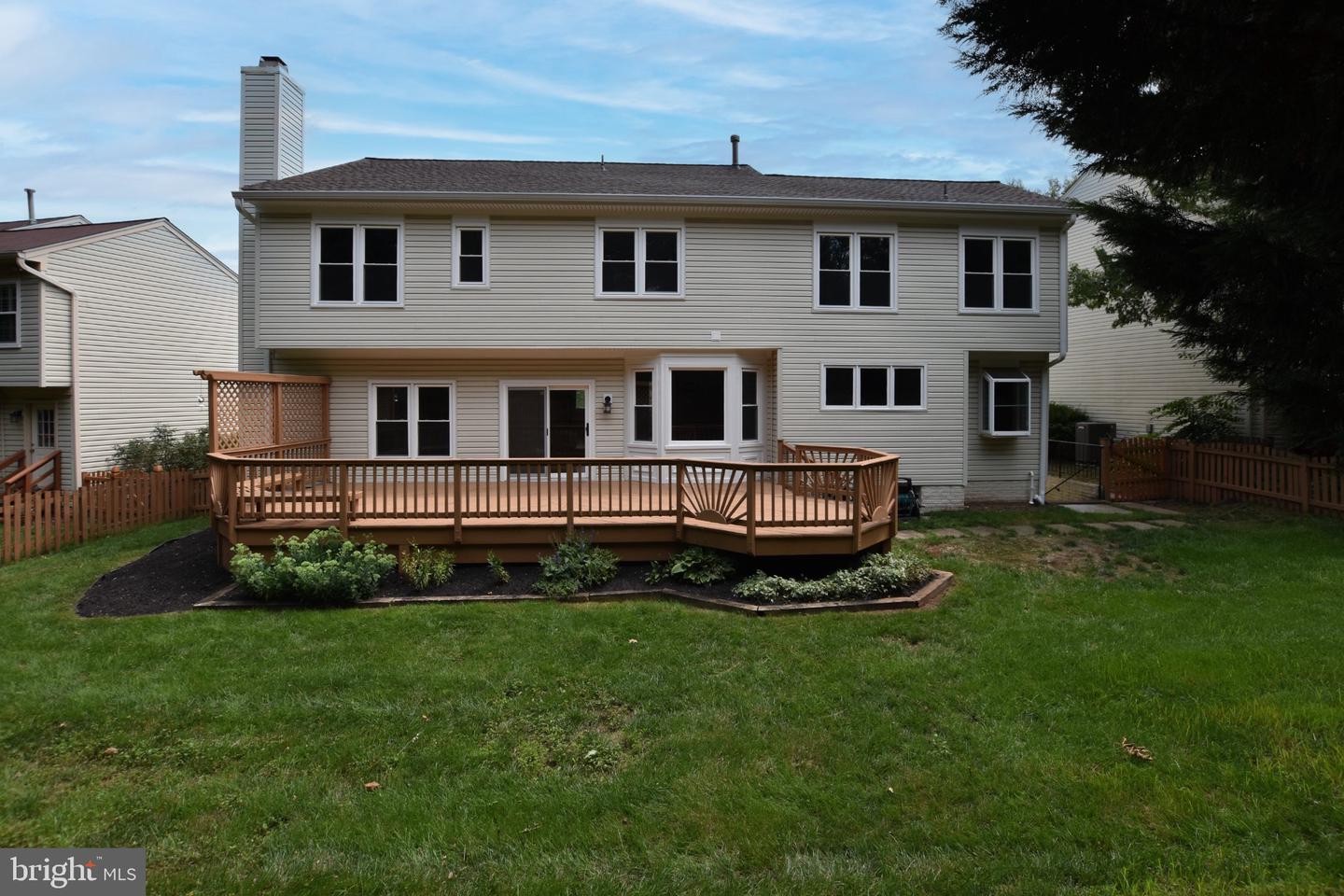 20921 Rubles Mill Ct Property Photo 2