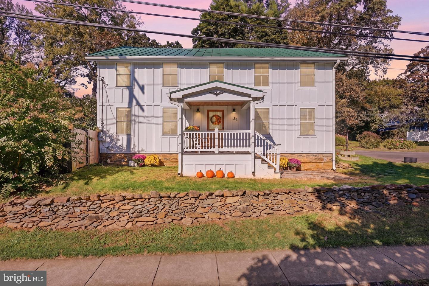 36 MAIN ST Property Photo 1