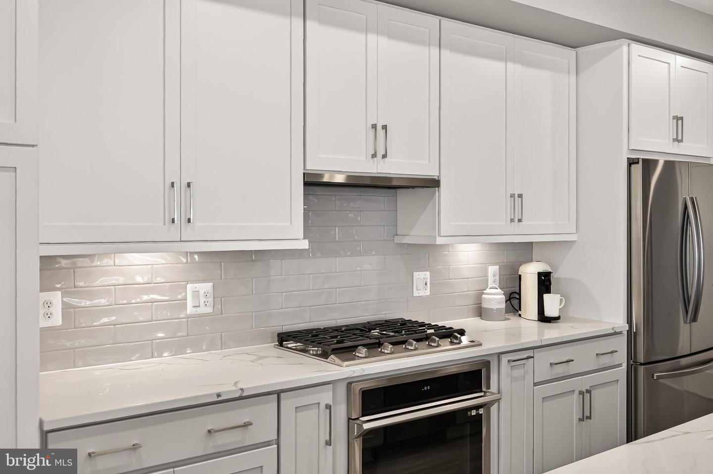 23650 Havelock Walk Ter #308 Property Photo 10