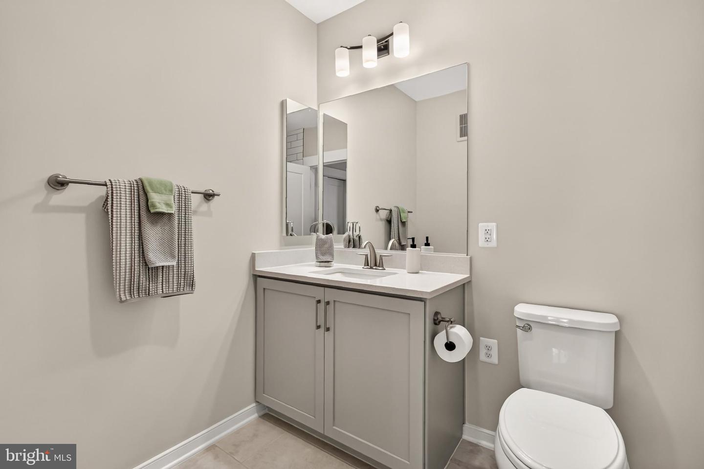 23650 Havelock Walk Ter #308 Property Photo 19