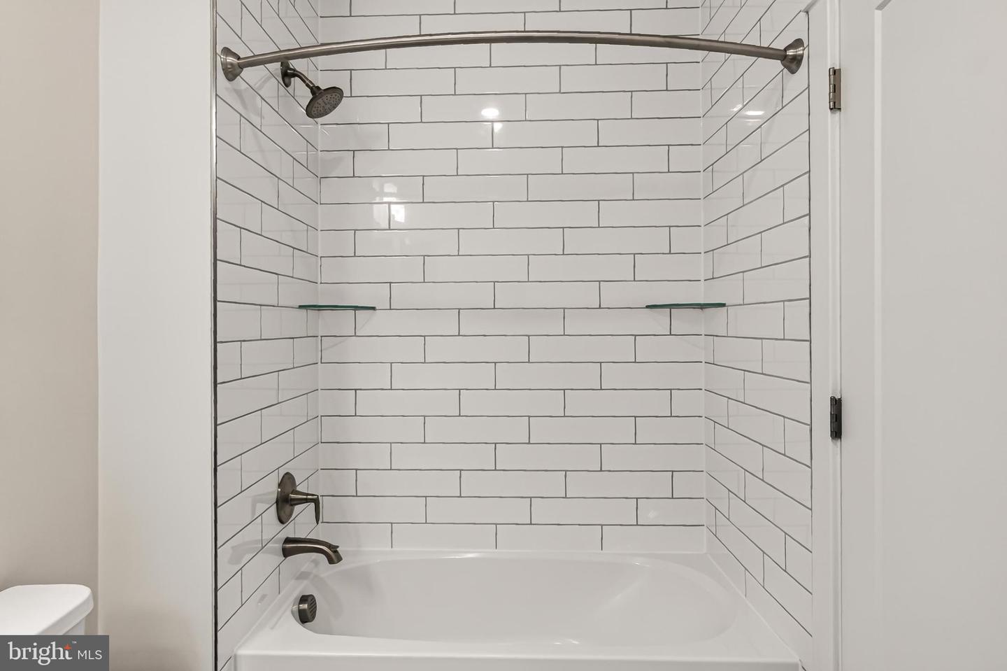 23650 Havelock Walk Ter #308 Property Photo 20
