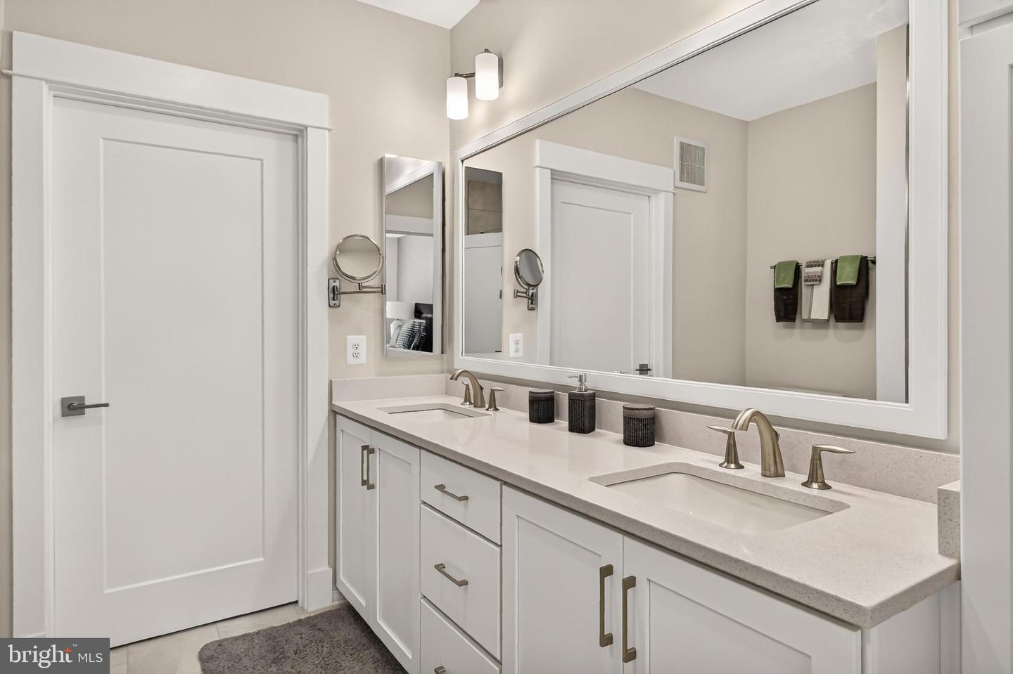 23650 Havelock Walk Ter #308 Property Photo 24