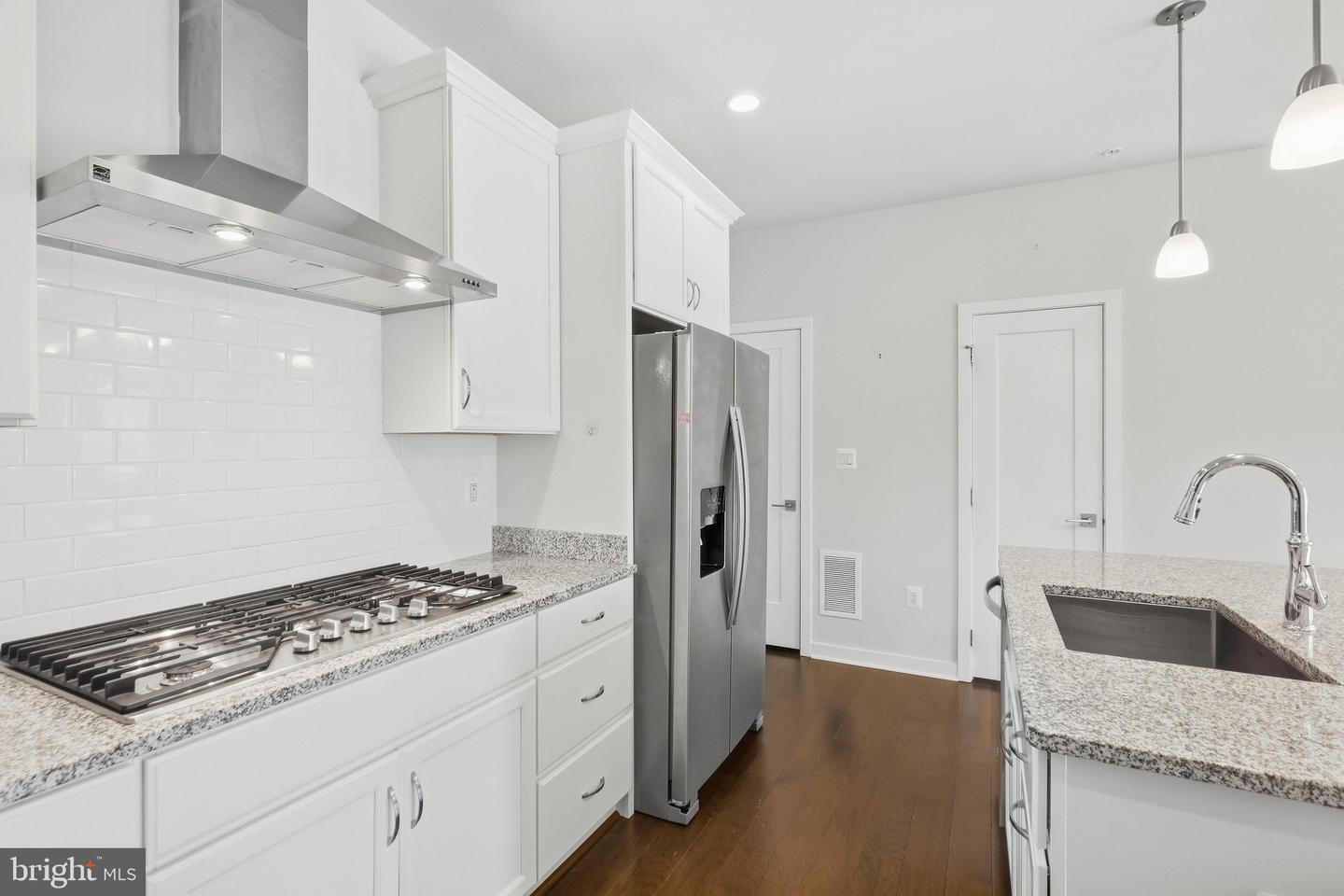 23554 Neersville Corner Ter Property Photo 14
